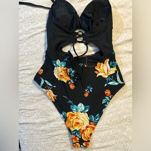 One Piece Swinsuite | Tummy Support